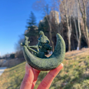 หินแกะสลักธรรมชาติสำหรับขายส่ง หินเซอร์เพนไทน์สีดำรูปพระจันทร์สำหรับตกแต่งบ้าน - Product Image 3