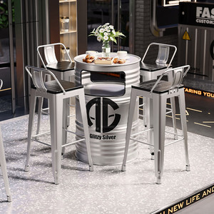 Chaises <span class=keywords><strong>de</strong></span> bar <span class=keywords><strong>de</strong></span> style industriel moderne avec structure en fer et panneau en bois - Meubles <span class=keywords><strong>de</strong></span> salle à manger durables et élégants <span class=keywords><strong>pour</strong></span> l'extérieur et le salon - Product Image 4