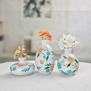 Modern Luxury Design Hand-Painted Small Glass Vase Decoration Tabletop Vase for Flower