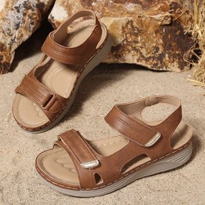 Sandalias Casuales de Moda Europea y Americana para Mujer, Verano 2024, Comercio Exterior Transfronterizo, Tallas Grandes, Planas, para Uso en Exteriores, con Plantilla de EVA - Product Image 4