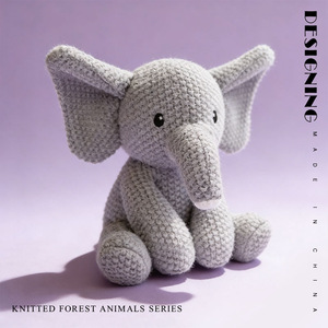 Novedad transfronteriza: Peluche de algodón tejido a ganchillo con forma de oveja, conejo, elefante y oso, regalo creativo para el Día del Niño y para mujeres. - Product Image 2