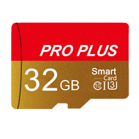 Plusieurs personnes achètent la carte mémoire C10 32 Go 64 Go 128 Go, carte TF, pour augmenter la capacité de l'équipement