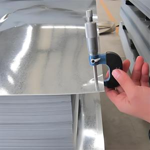 La bobine en acier galvanisée d'immersion chaude de 1.2mm a laminé à froid la feuille de Dx51d Dx52d Dx53d Dx54d/produits en acier galvanisés - Product Image 6