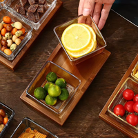 Ensemble de service en verre cristal de luxe léger Plats à tapas minimalistes avec couvercle et plateau en bois pour les mariages de fête