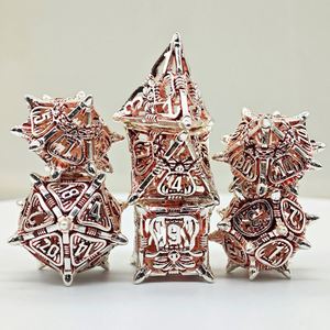 Juego de dados poliédricos de 7 piezas con dientes huecos de imitación metálica para juegos de rol, accesorios de mesa con forma de mandíbula de monstruo y colmillos de criatura, a granel - Product Image 3