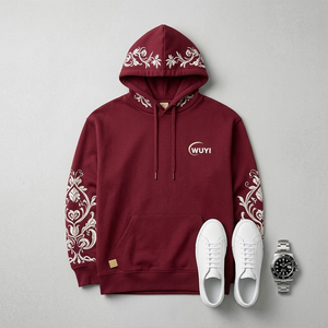 Sweat à capuche bordeaux tendance pour homme 2026 avec broderie florale blanche, coupe oversize, style streetwear, pull personnalisable avec logo WUYI - Product Image 3
