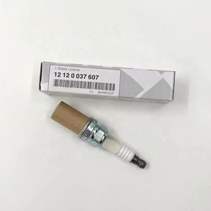 Bougie d'allumage <span class=keywords><strong>KM</strong></span> PREMIUM New Iridium Platinum 12 12 <span class=keywords><strong>0</strong></span> 037 607 BKR6EQUP pour avec garantie de 80000km - Product Image 2