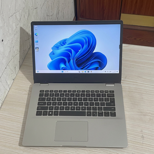 Ordinateur portable d'occasion Dell Vostro 3400 I5 11e génération 8 Go + 256 Go SSD à prix abordable - Product Image 2