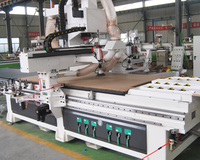 Routeur CNC avec commande Syntec, moteur Yaskawa Japon, broche 9 kW, broche simple, 3 axes, machine de travail du bois pour la fabrication de meubles