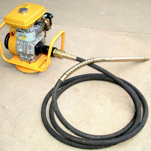 Vibrateur à béton à moteur interne haute puissance diesel/essence pour chantier de construction - Product Image 1