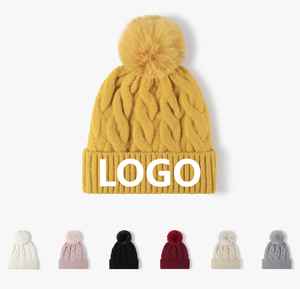 Chapeau en tricot jacquard de haute qualité avec logo personnalisé, pompon, bonnet chaud en tricot épais, chapeau d'hiver à rayures - Product Image 1