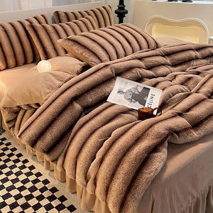 Parure <span class=keywords><strong>de</strong></span> Lit Confortable en Velours <span class=keywords><strong>de</strong></span> Lait Uni, Douce <span class=keywords><strong>et</strong></span> Exquise, Anti-Statique, <span class=keywords><strong>Housse</strong></span> <span class=keywords><strong>de</strong></span> <span class=keywords><strong>Couette</strong></span> 4 Pièces en Polyester avec Taies d'Oreiller - Product Image 3