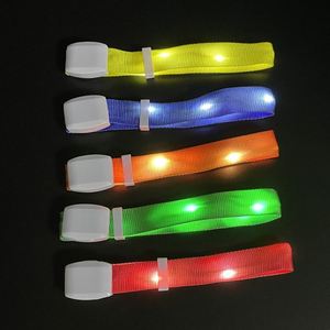 Chinawill Easy Carry Comfortable Wear Effective Nylon Wristband Control 500M Programmable Remote <b>LED</b> Bracelet RGB <b>LED</b> Retro - Product Image 4