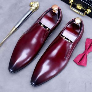 Zapatos Casuales Personalizados al por Mayor para Hombre, Zapatos Casuales de Terciopelo de Alta Calidad con Bordado de Araña para Caballeros, Ropa Formal - Product Image 5