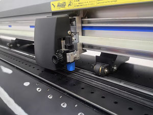 Traceur de découpe vinyle large Graphtec <span class=keywords><strong>CE6000</strong></span>-<span class=keywords><strong>120</strong></span> et <span class=keywords><strong>CE6000</strong></span>-120plus, 95% neuf, d'occasion - Product Image 4