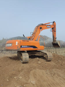 Doosan เครื่องขุดมือสอง DH300lc-7สภาพดีพร้อมส่วนประกอบหลักปั๊มเครื่องยนต์มอเตอร์ในราคา - Product Image 4