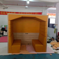 Cabine insonorisée préfabriquée pour studio vocal intérieur avec fenêtre, bureau et canapé