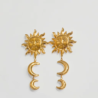 Boucles d'oreilles pendantes grandes et tendance en acier inoxydable plaqué or 18 carats, motif soleil et lune, hypoallergéniques, style vintage, cadeau idéal