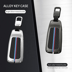 Les étuis à clés en gros des fournisseurs chinois conviennent aux couvertures de clés en fibre de <span class=keywords><strong>carbone</strong></span> en alliage de zinc pour automobiles - Product Image 3