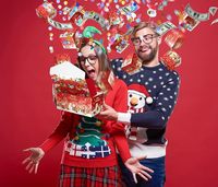 Boîtes cadeaux de Noël Estivaux en papier d'art rouge avec argent surprise pour les fournitures de fête de Noël