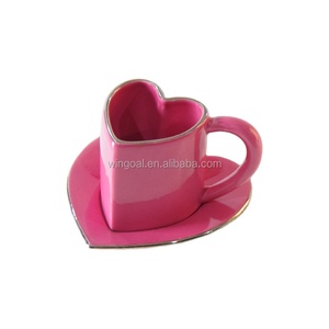 Mestiere del <span class=keywords><strong>cuore</strong></span> a forma di tazza di <span class=keywords><strong>caffè</strong></span> e piattino set - Product Image 1