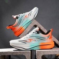 Chaussures de course pour couple en gros, amortissantes, maille respirante, confortables et souples, élégantes, grandes tailles, pour usage quotidien et course