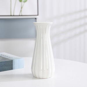 Vase en céramique créatif nordique blanc minimaliste avec fonction hydroponique pour la décoration de salon, exposition de fleurs séchées, vente en gros - Product Image 4