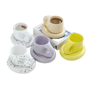 Madou – tasses en céramique de café et thé de noël multicolores, 270 Ml, vente en gros - Product Image 1