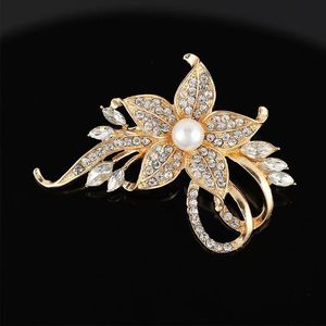 Flower Crystal Trendy Customized Gold Plated Peal Brooch Men's Women's Luxury Rhinddiamond Scarf Clip Wedding Engagement Party - Product Image 4