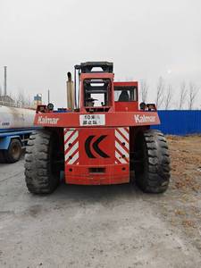 รถยกตู้คอนเทนเนอร์ Kalmar DRG450 มือสอง ขนาด 45 ตัน รุ่น Gloria Red450 พร้อมอุปกรณ์ Toplift Spreader สำหรับใช้งานในท่าเรือ - Product Image 4