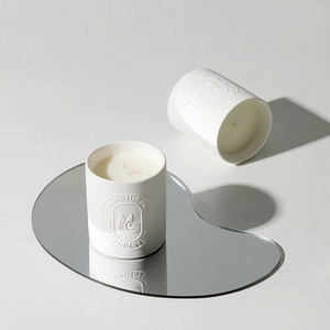 Bougies parfumées en céramique avec logo en relief simple en cire de soja de marque privée en vrac pour la décoration de la maison pour les mariages et Noël - Product Image 6