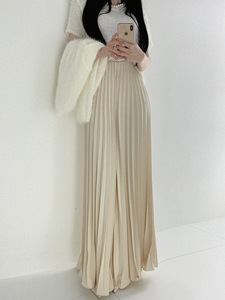 กระโปรงพลีทสีลูกกวาดขายส่งสำหรับผู้หญิง 20 สี ทรงเอ - Product Image 1