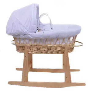 Heißer Verkauf Wicker Rocking Moses Basket mit Ständer