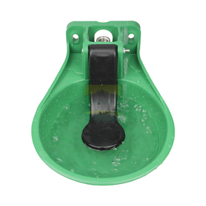 Abreuvoir automatique en plastique ABS épaissi vert pour bétail, installation facile pour ferme laitière et élevage - Product Image 6