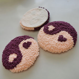 Lindos últimos regalos de novedad Feng Shui Gossip Patten artesanía taza alfombra posavasos hecho a mano punzón aguja posavasos - Product Image 5