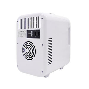 Mini réfrigérateur à <span class=keywords><strong>boissons</strong></span> pour <span class=keywords><strong>boissons</strong></span> et soins de la peau Refroidisseur compact pour la maison et le dortoir - Product Image 4