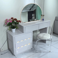 Set Meja Rias Putih Mewah Modern 3 Laci Panel Dapat Dilepas Cermin Berlampu Untuk Kamar Tidur Hotel Perabot Penyimpanan Makeup