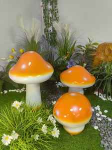 Luz decorativa LED 3D con forma de hongo, personalizada, impermeable IP65, de resina y fibra de vidrio, para jardín, césped, Navidad y festivales. - Product Image 1