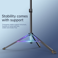 Tongsis Tripod Aluminium Alloy P8 1.6m, Sekrup 1/4 inci, 180 derajat °   Dapat Diputar, Portabel untuk Kamera & Smartphone Vlog untuk Pecinta Kamera