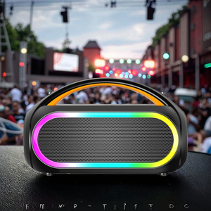 Enceinte Bluetooth tout-en-un professionnelle avec système de karaoké et caisson de basses puissant - Product Image 4