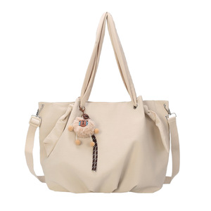 Sac fourre-tout grande capacité pour femme 2025 – Nouveau style tendance, sac à bandoulière à fermeture ouverte pour un look estival décontracté et sans effort - Product Image 1
