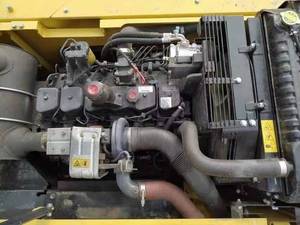 รถขุดมือสอง ค.ศ. 2023 รุ่น Komatsu PC220-7/8/11 ใช้เครื่องยนต์ Cummins สำหรับงานซ่อมบำรุงทางวิ่งสนามบิน ทนทานทุกสภาพอากาศ - Product Image 4