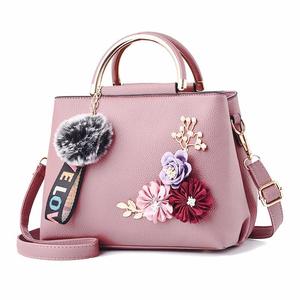 Bolsos de Mujer a la Moda, Estilo Nuevo, Bolso Bandolera de Piel Sintética, Bolso de Mano con Bordado Diagonal y Bola de Pelo de Regalo - Product Image 2