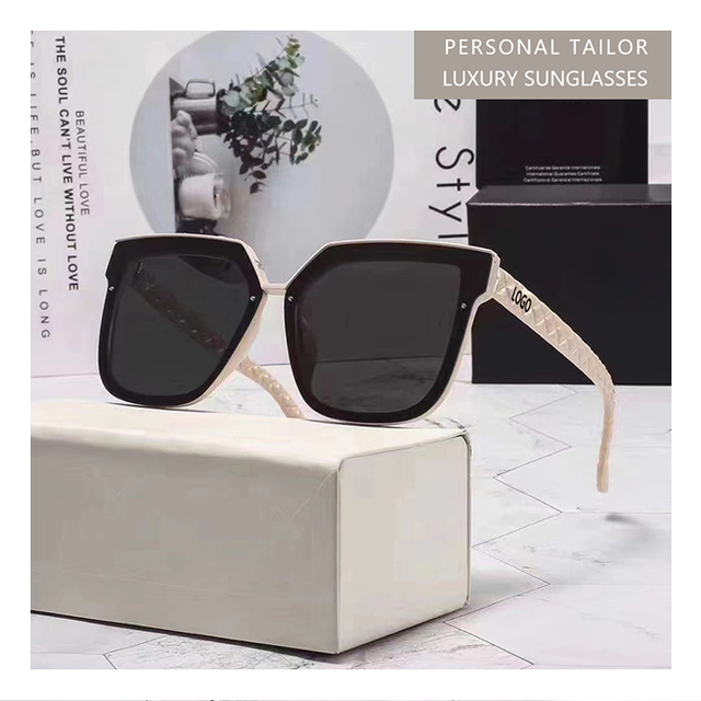 Designer Luxury Sunglasses with Famous Brands Wholesale Customizable Luxury Polarized Shades in White and Gold Frames