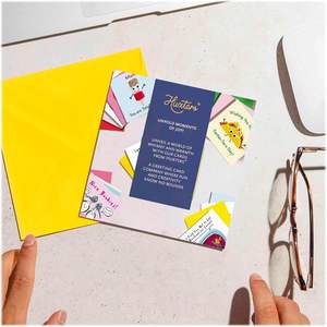 Tarjeta de Boda China de Huxters para Matrimonio de Cerditos, Amor Eterno, Manos Entrelazadas, Sr. y Sra., Recién Casados, Felices para Siempre (Mano) - Product Image 5