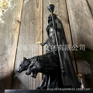 Estatua de diosa de resina con antorcha y capa, decoración de Halloween para sala de estar, artesanía hecha a mano, regalo para adultos QH - Product Image 3