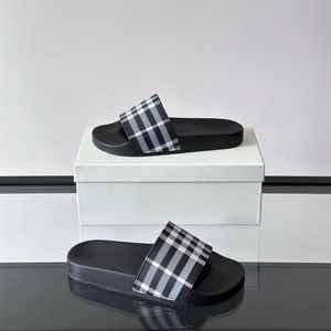 Série Tendance Mode Designer 2026 – Chaussons Rétro à Carreaux de Haute Qualité, Chaussons Vintage Unisexe à Carreaux OEM ODM - Product Image 3