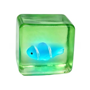 Juguete de descompresión de rebote lento de pez payaso luminoso, juguete de apretar de azúcar de malta con forma de cubo de hielo, superventas transfronterizo - Product Image 4