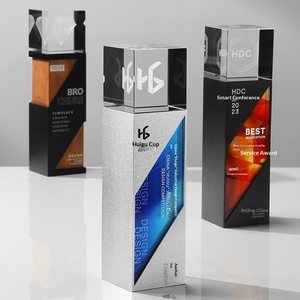 كأس جائزة كريستال مخصص بتصميم إبداعي منقوش، جائزة راقية للاجتماع السنوي للموظفين المتميزين، كأس من الخشب الصلب والمعدن - Product Image 2