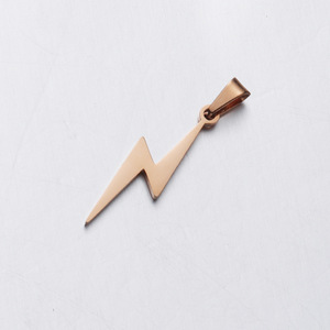 Pendentif Éclair en Acier Inoxydable Poli Miroir, Breloque DIY pour Bijoux, Nouvelle Tendance, Plaqué PVD, Accessoires Suspendus en Forme d'Éclair – Vente Chaude - Product Image 4